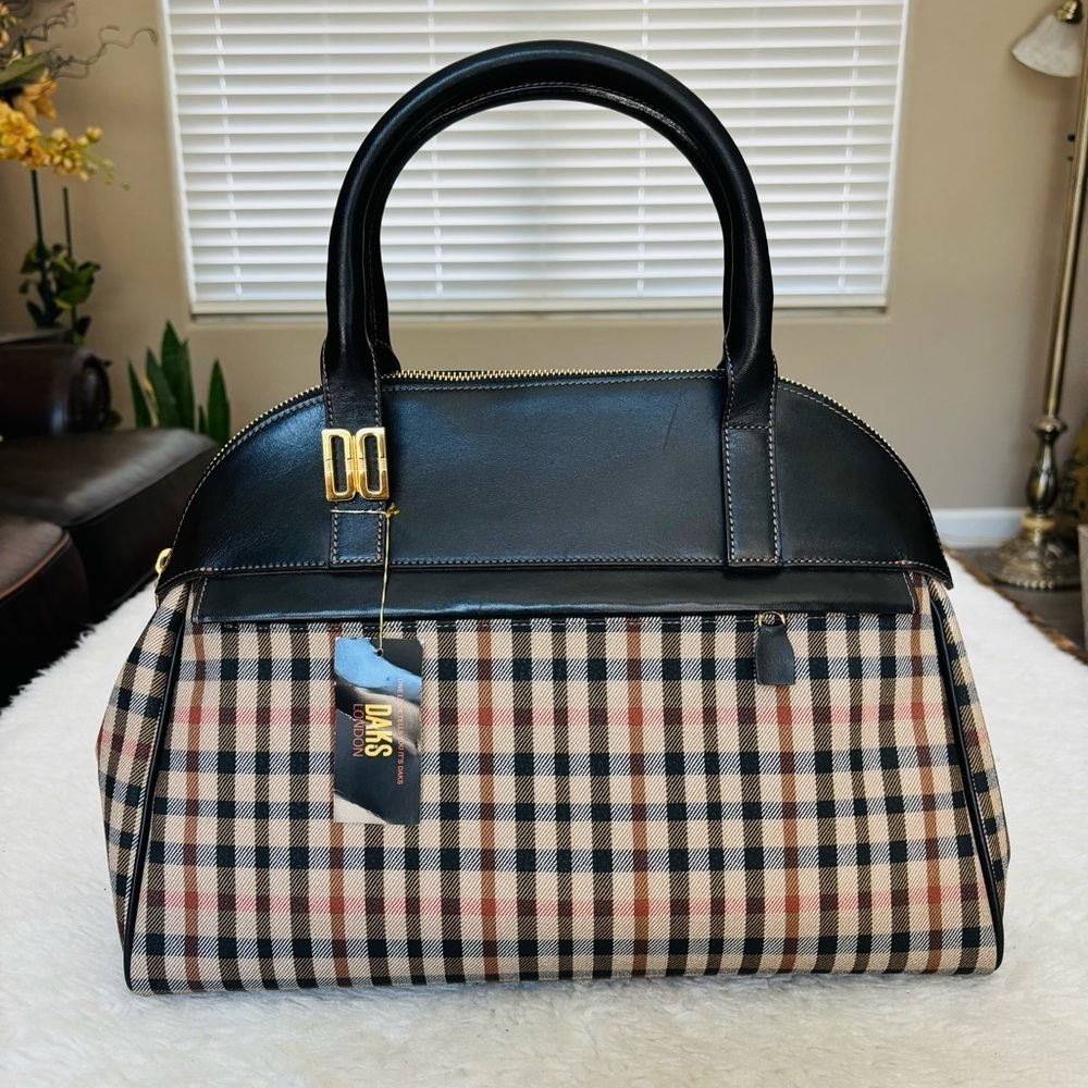 Daks Black and Multcolor Checkered Women's Bag 14” X 10” X 4” - Picture 2 of 16